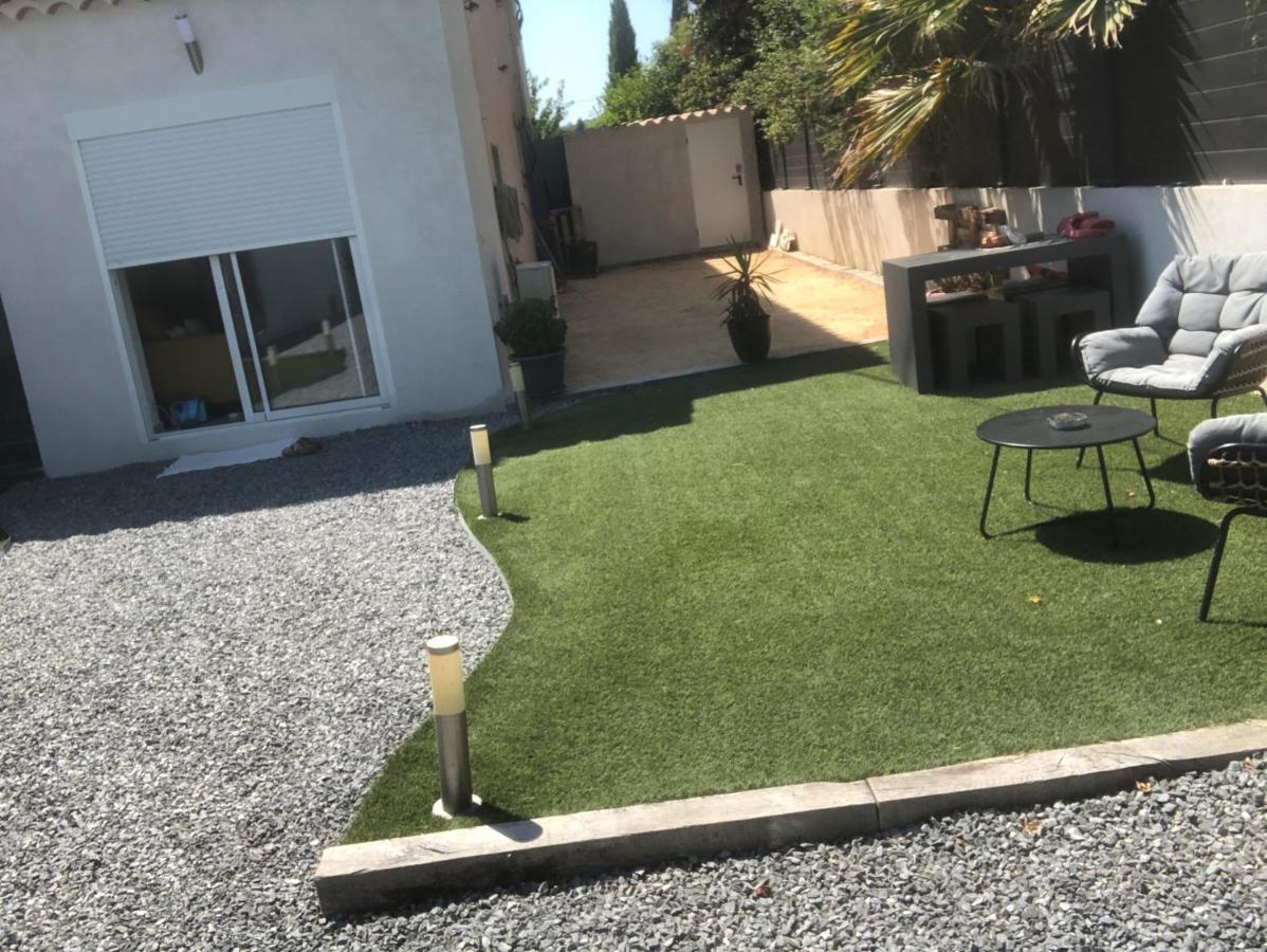 Charmant Studio Dans Villa - Parking - Jardin La Seyne-sur-Mer Esterno foto