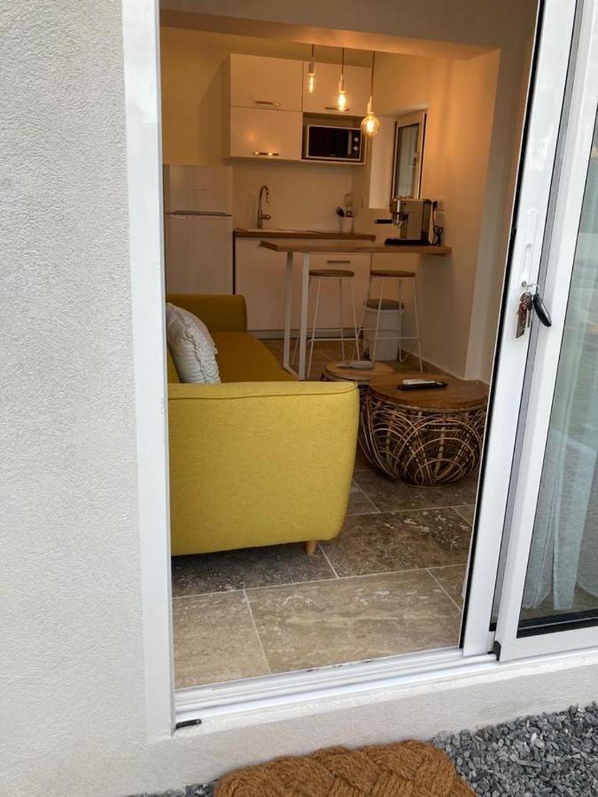 Charmant Studio Dans Villa - Parking - Jardin La Seyne-sur-Mer Esterno foto