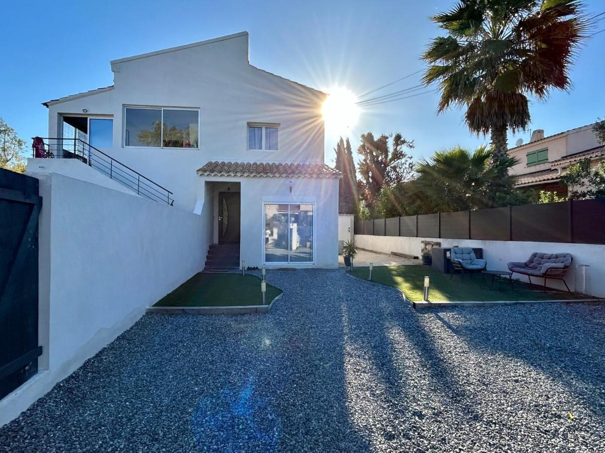 Charmant Studio Dans Villa - Parking - Jardin La Seyne-sur-Mer Esterno foto